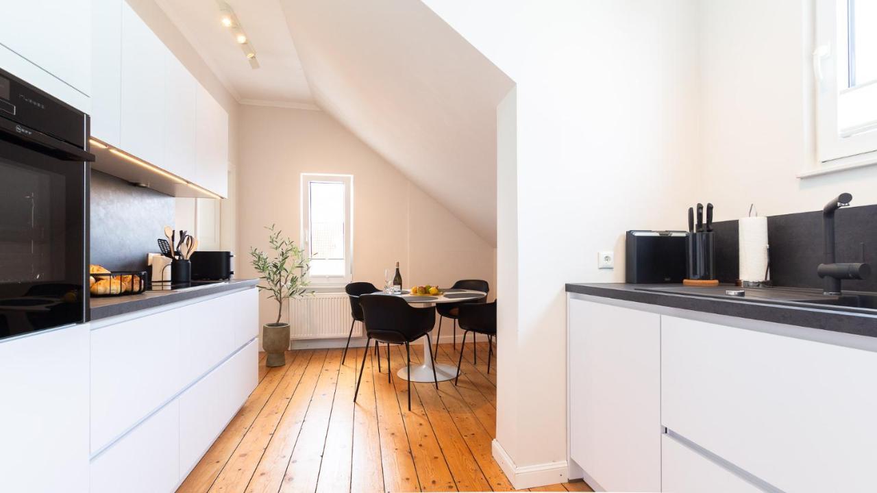 Stilvoll Wohnen In Der Kaiserlichen Post Westerstede Extérieur photo